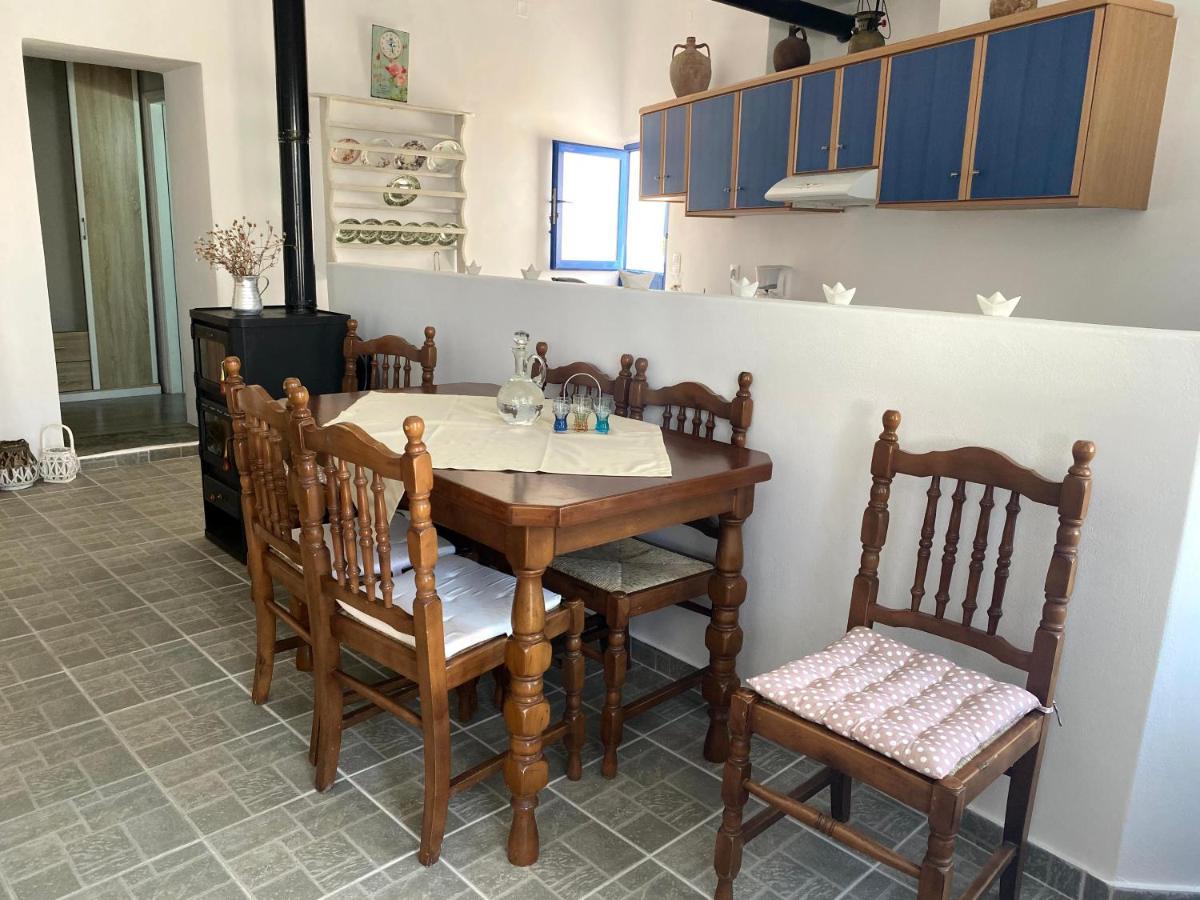 Traditional Holiday Home Kechros Bagian luar foto