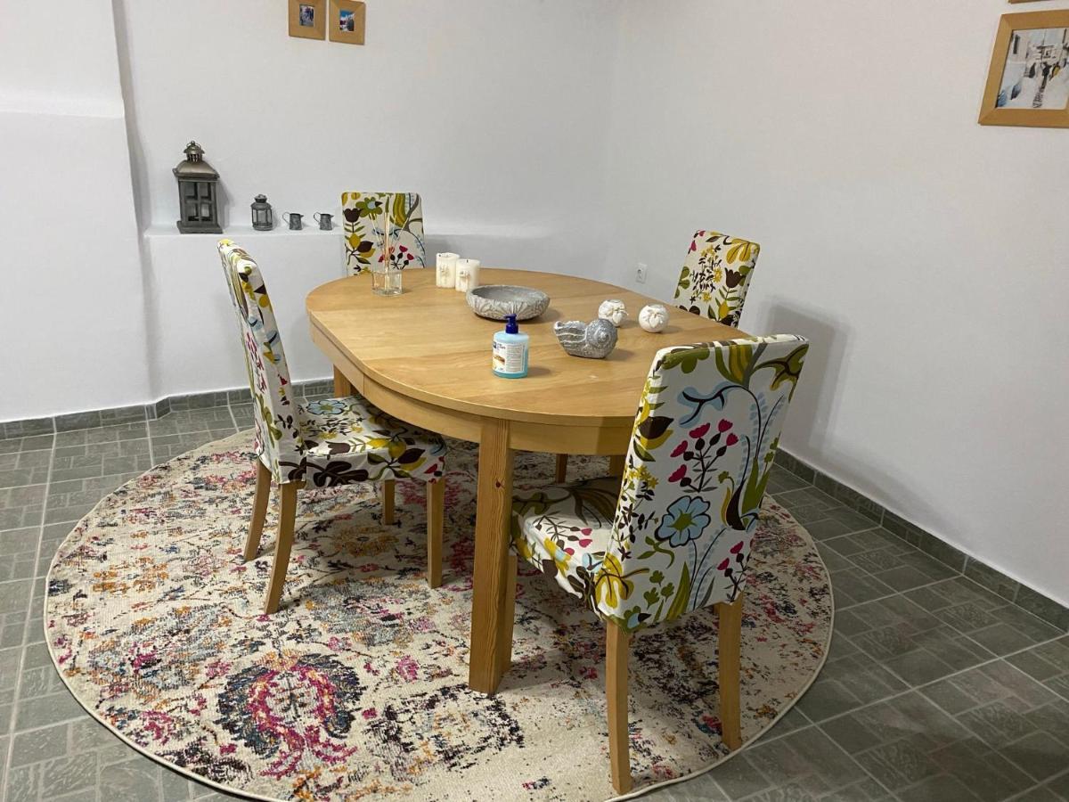 Traditional Holiday Home Kechros Bagian luar foto
